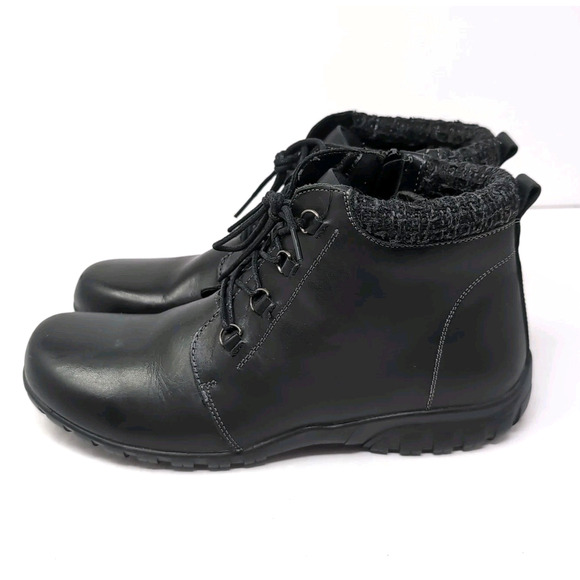 Propet Delaney Ankle Bootie Boots Women 11N (AA) Black Leather Zip/Lace WFV002L - Picture 2 of 9